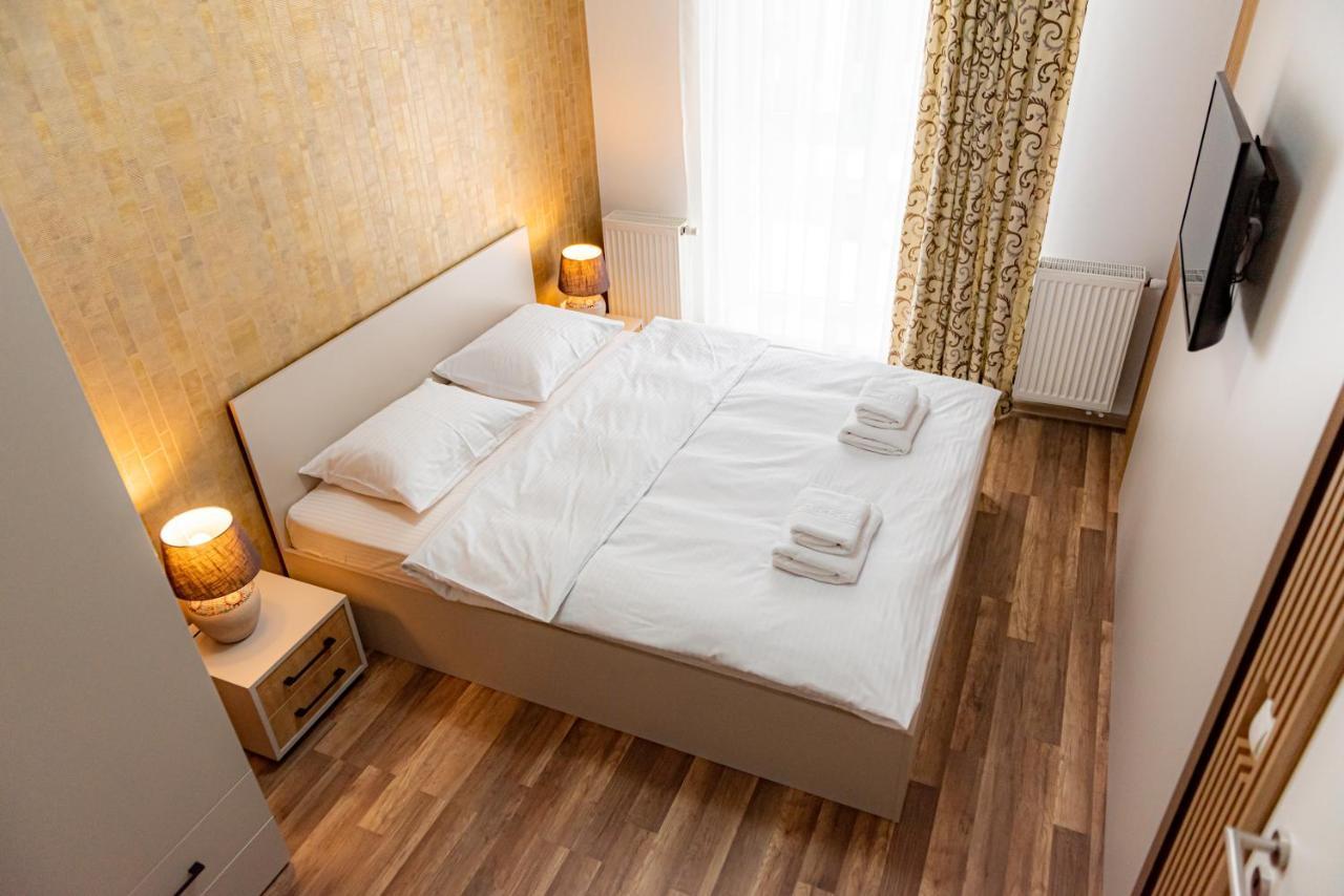 Pastel Apartments Brasov Bagian luar foto